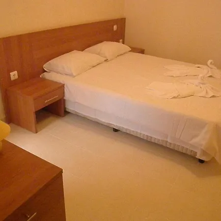 7 In Kaya House *