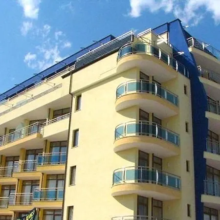 7 In Kaya House Appartement
